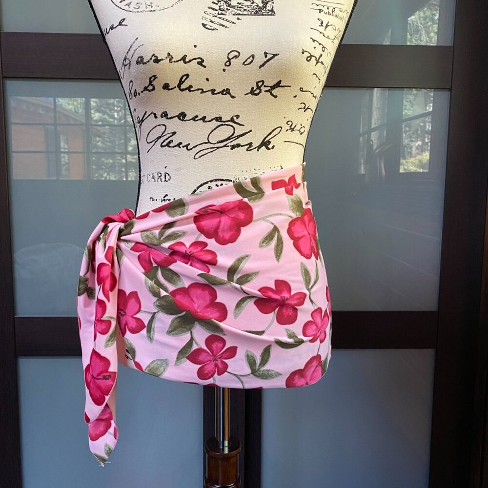 Lips Beach Wrap Swimsuit Coverup Short Skirt